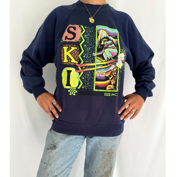 90s vintage navy blue outdoor winter sports skiing ski graphic pullover sweater - Picture 3 of 9